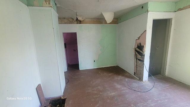 809 W Columbia St, Danville, IL 61832 - view of unfurnished living room