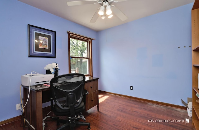 17825 W Cheyenne Ct, Grayslake, IL 60030 - office with wood finished floors, baseboards, and ceiling fan