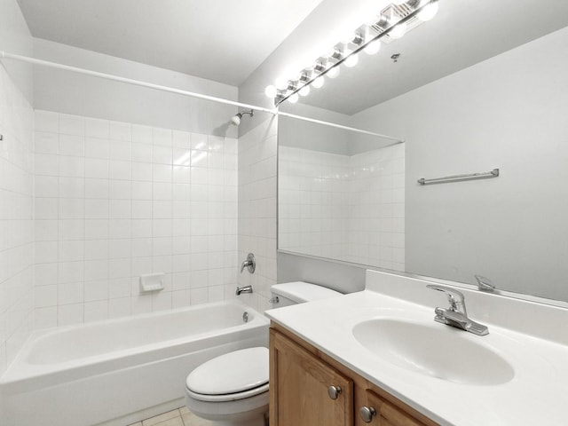 1000 E 53rd St Unit 112, Chicago, IL 60615 - bathroom with vanity, shower / bath combination, and tile patterned flooring
