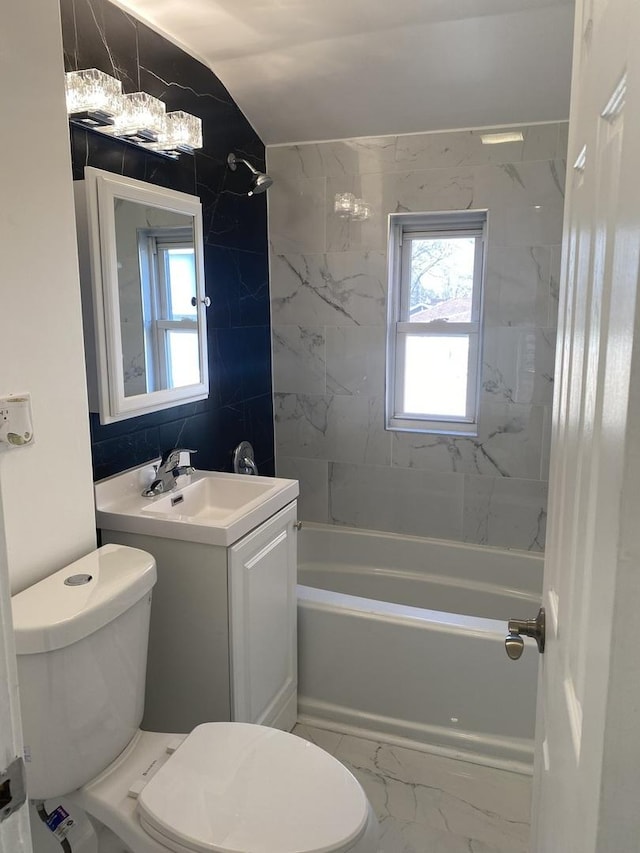 8416 S Bennett Ave, Chicago, IL 60617 - full bath featuring vanity, lofted ceiling, shower / tub combination, toilet, and marble finish floor