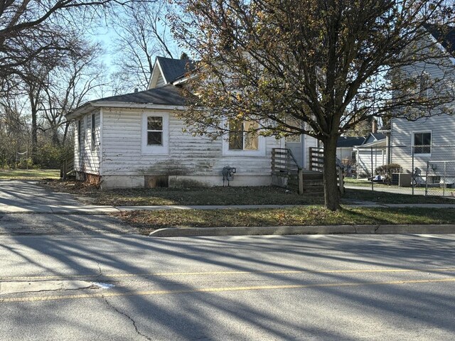 608 E Washington St, Joliet, IL 60433 - view of property exterior