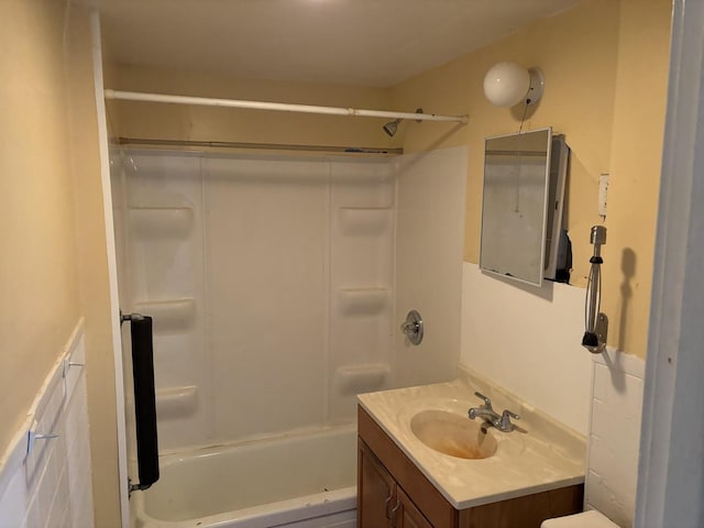 608 E Washington St, Joliet, IL 60433 - bathroom with vanity and washtub / shower combination