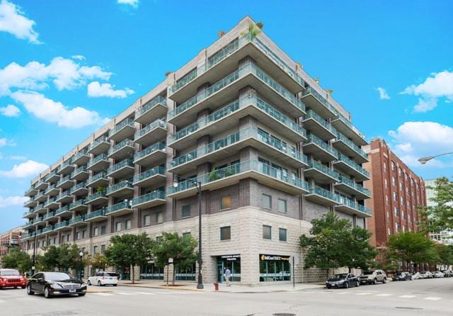 910 W Madison St Unit 501, Chicago, IL 60607 - view of property
