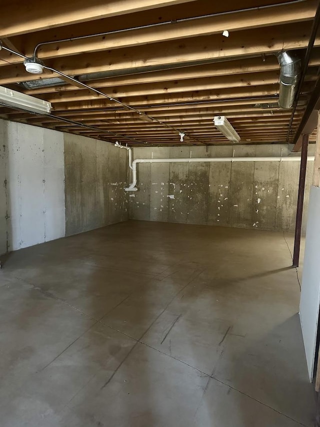 view of unfinished basement