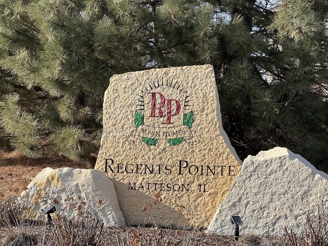 997 Regent Dr, Matteson, IL 60443 - view of community sign