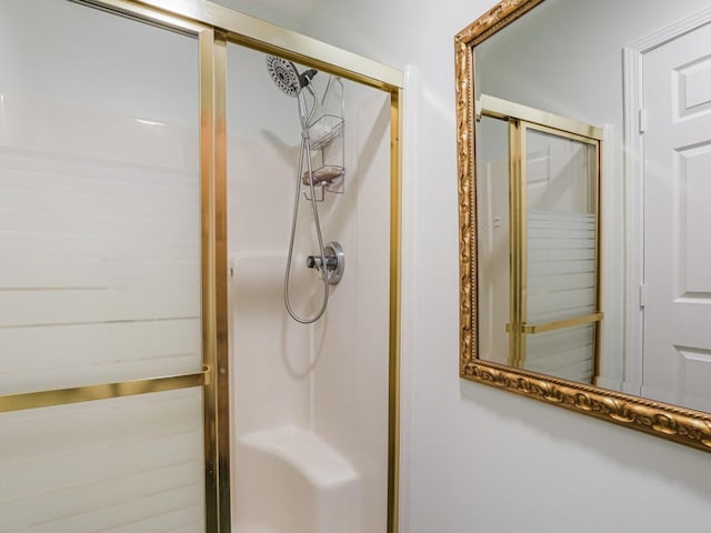 18036 Crystal Ln, Lansing, IL 60438 - full bath with a stall shower