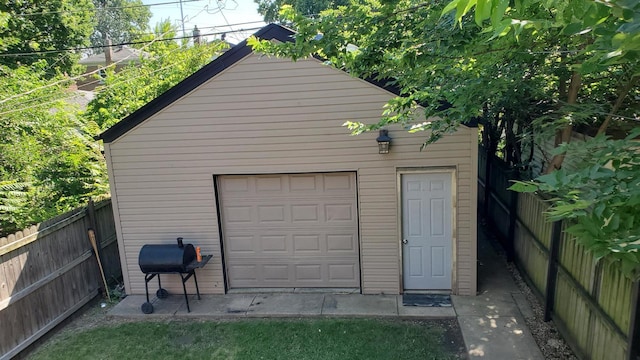 8349 S Constance Ave, Chicago, IL 60617 - garage featuring fence