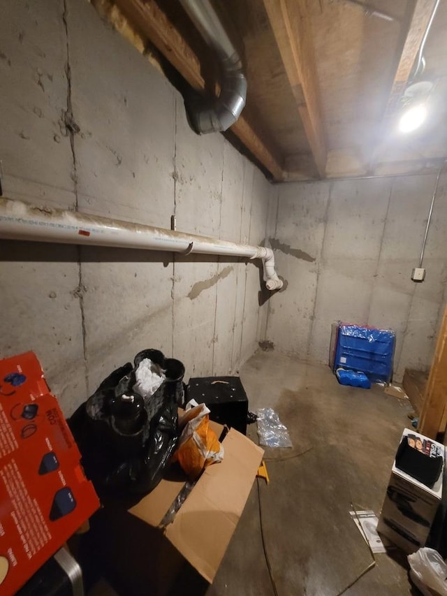 view of unfinished basement