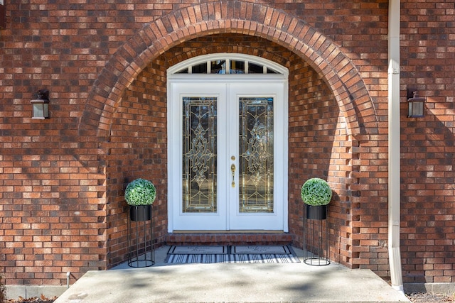 4 Auburn Ln, Barrington Hills, IL 60010 - property entrance featuring french doors and brick siding