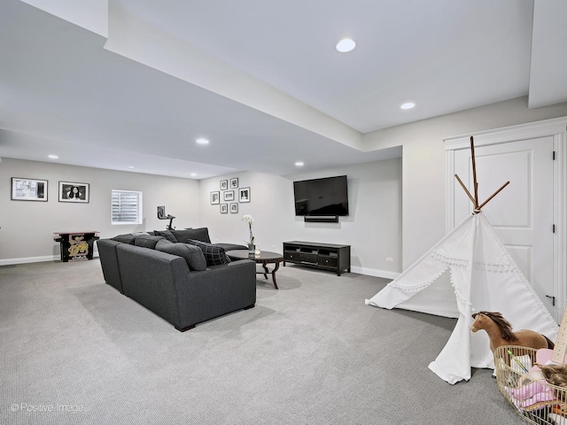 513 W Chicago Ave, Hinsdale, IL 60521 - living room featuring carpet flooring, recessed lighting, and baseboards