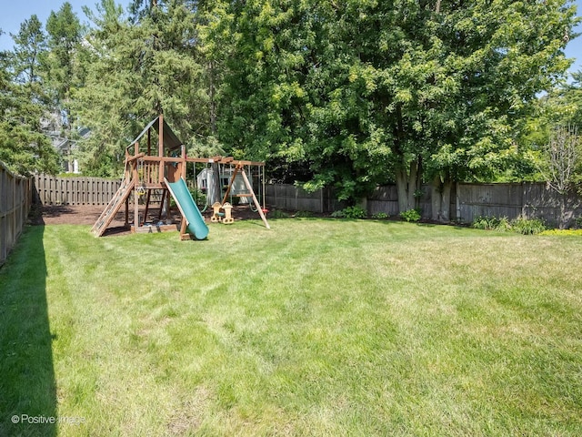 513 W Chicago Ave, Hinsdale, IL 60521 - view of yard with a playground