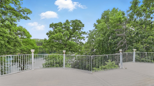 812 Saint Stephens Grn, Oak Brook, IL 60523 - photo 23