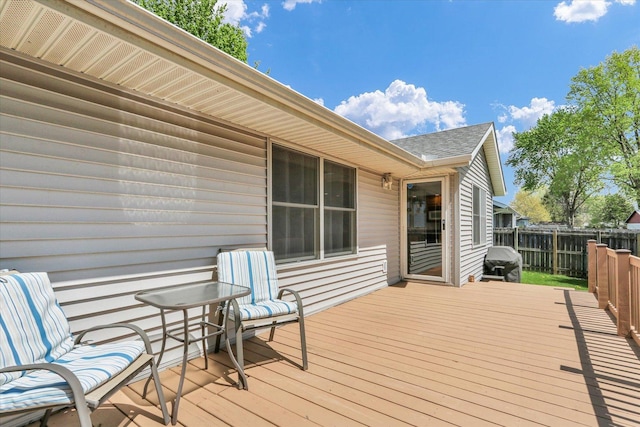 2203 E Pennsylvania Ave, Urbana, IL 61802 - deck with fence and grilling area