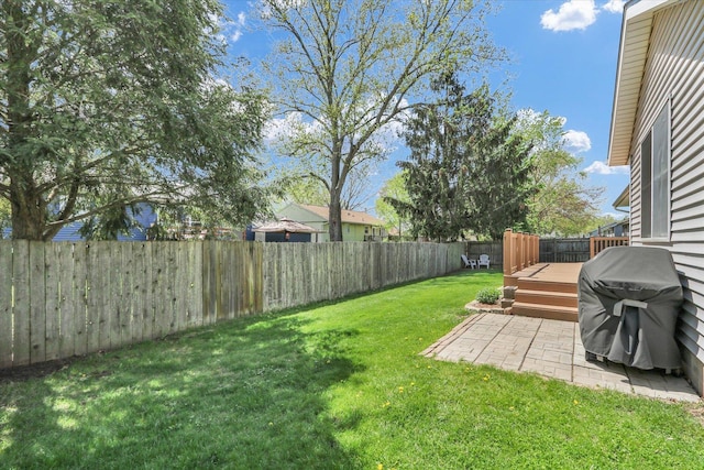 2203 E Pennsylvania Ave, Urbana, IL 61802 - view of yard featuring a wooden deck