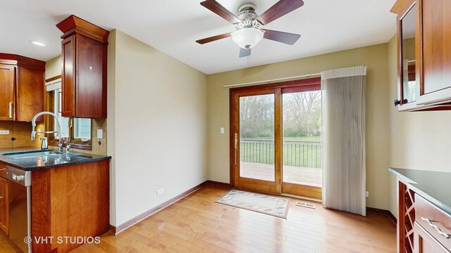 17N560 Hidden Hills Trl, Dundee, IL 60118 - kitchen with appliances with stainless steel finishes, recessed lighting, baseboards, ceiling fan, and light wood-type flooring