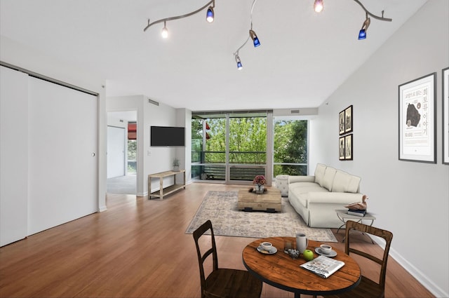 800 Elgin Rd Unit 620, Evanston, IL 60201 - photo 7