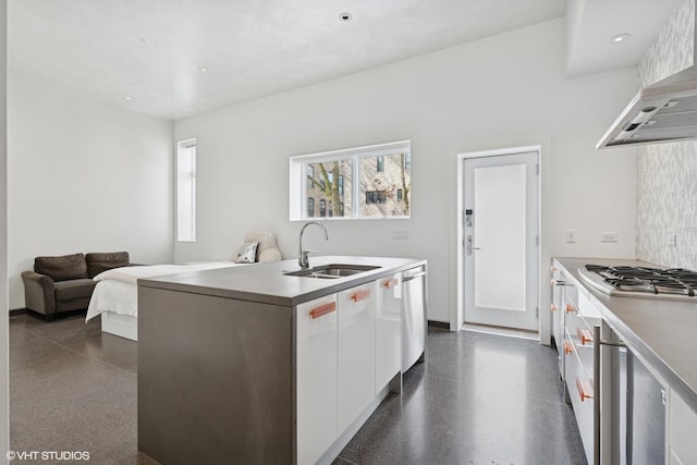 1825 W Wabansia Ave, Chicago, IL 60622 - kitchen featuring a sink, stainless steel appliances, light aggregate flooring, white cabinetry, and recessed lighting