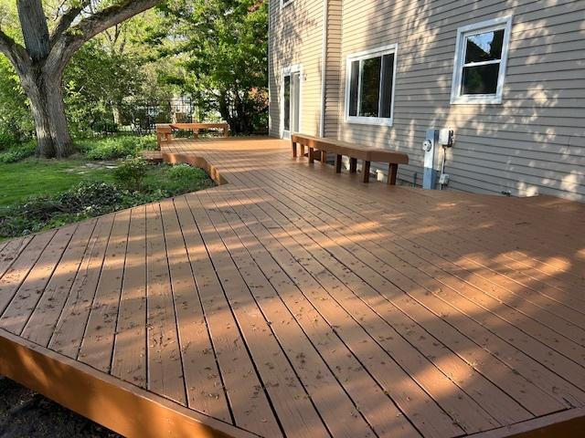 986 Rossmere Ct, Naperville, IL 60540 - view of wooden deck
