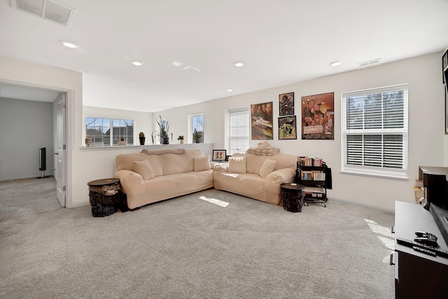1705 Kraft Ave, Batavia, IL 60510 - living area with carpet flooring, baseboards, visible vents, and recessed lighting