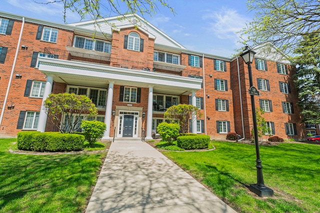 326 Park Ave Unit 38, Clarendon Hills, IL 60514 - view of building exterior
