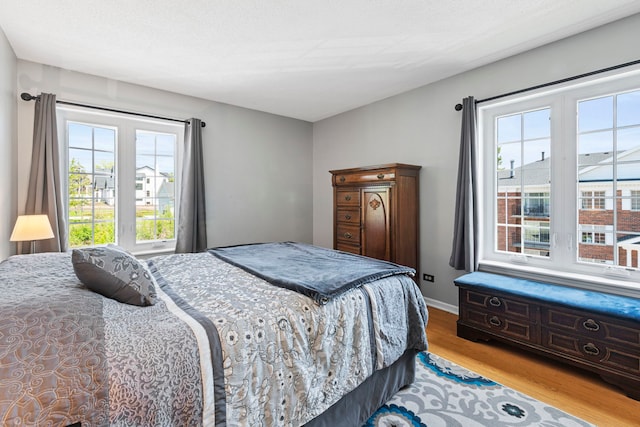 326 Park Ave Unit 38, Clarendon Hills, IL 60514 - bedroom with wood finished floors