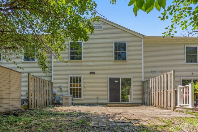 64 Wildwood Trl, Cary, IL 60013 - photo 25