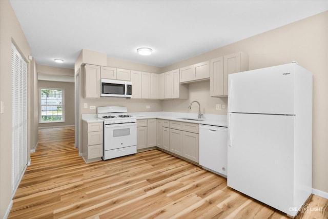 64 Wildwood Trl, Cary, IL 60013 - photo 10