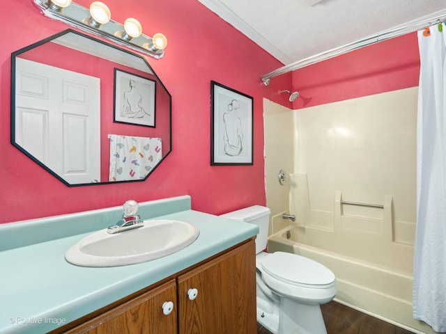 644 Swan Dr, Grayslake, IL 60030 - full bathroom featuring vanity, toilet, shower / tub combo, and wood finished floors