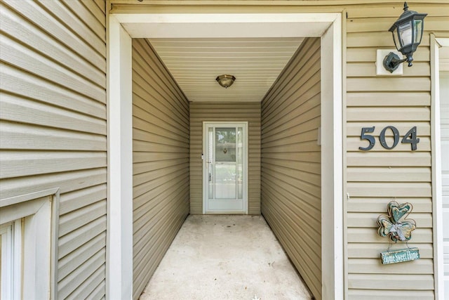 504 N 4th St, Saint Joseph, IL 61873 - view of property entrance