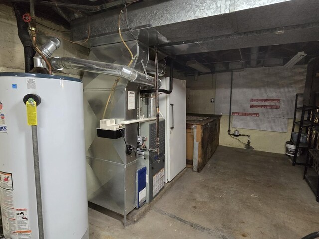 40 166th Pl, Calumet City, IL 60409 - utility room featuring water heater
