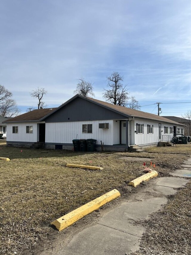 573-585 S Mazon St, Coal City, IL 60416 - photo 27