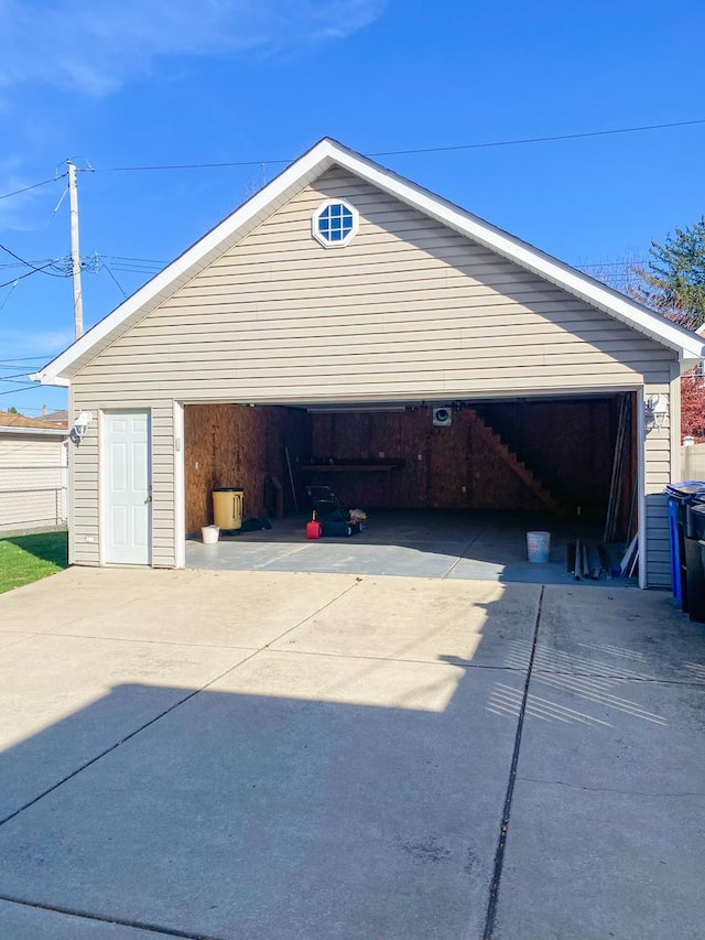 view of detached garage