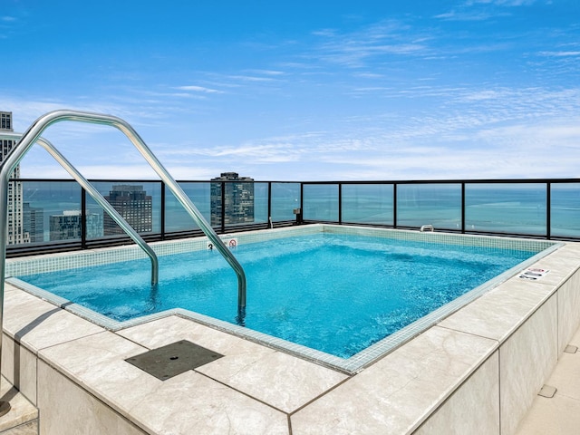 363 E Wacker Dr Unit 6306, Chicago, IL 60601 - view of pool
