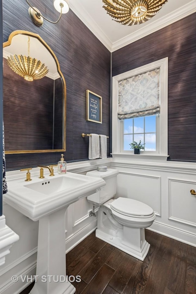 6 Shenandoah Cir S, Barrington, IL 60010 - bathroom with crown molding, toilet, and wood finished floors