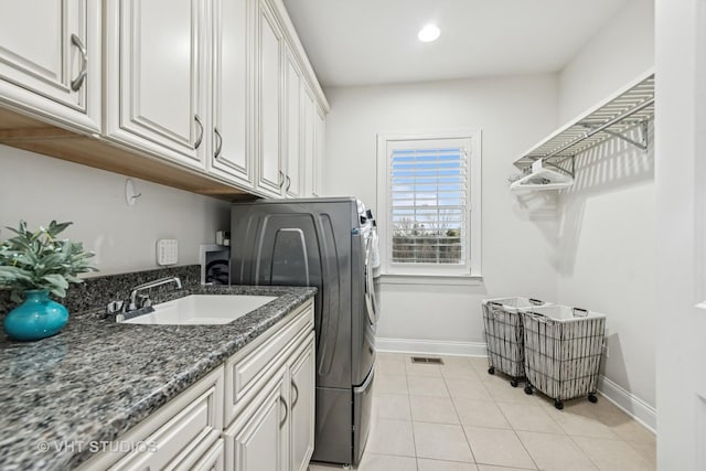 6 Shenandoah Cir S, Barrington, IL 60010 - washroom with a sink, hookup for a washing machine, cabinet space, and baseboards