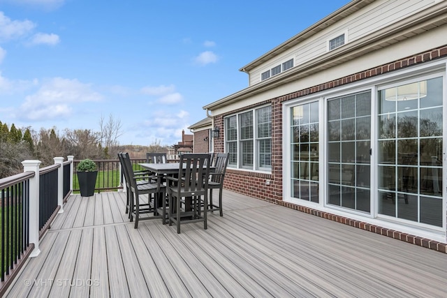 6 Shenandoah Cir S, Barrington, IL 60010 - deck with outdoor dining area