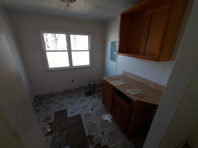 1616 S 7th St, Springfield, IL 62703 - interior space featuring electric panel
