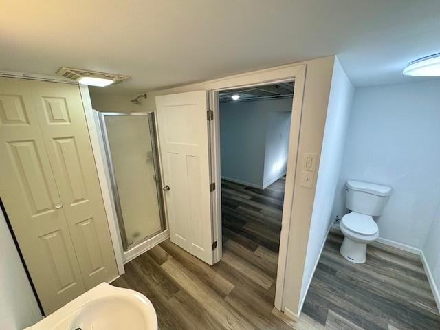 1507 7th St, Winthrop Harbor, IL 60096 - full bath with wood finished floors and a shower stall