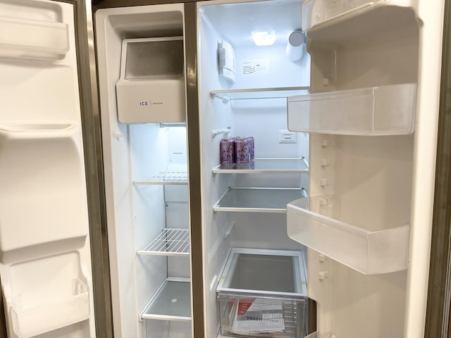 1299 Riverlane Dr, Bradley, IL 60915 - room details featuring refrigerator