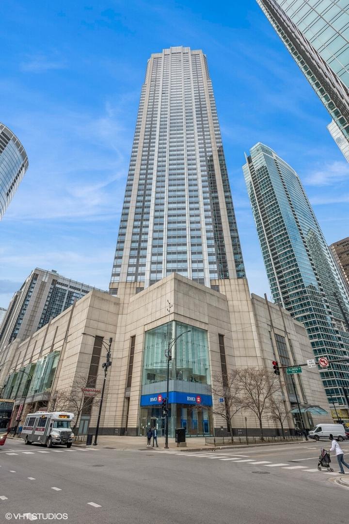 512 N Mcclurg Ct Unit 3901, Chicago, IL 60611 - view of building exterior