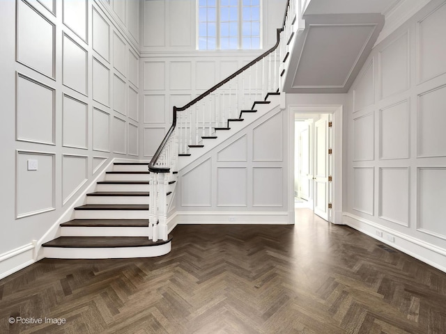 330 S County Line Rd, Hinsdale, IL 60521 - stairway featuring a decorative wall