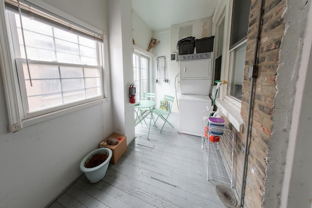 1304 N Campbell Ave, Chicago, IL 60622 - interior space with visible vents and stacked washing maching and dryer