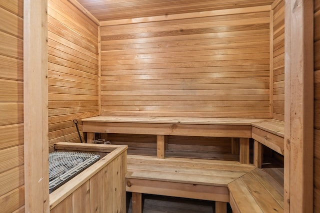 view of sauna / steam room