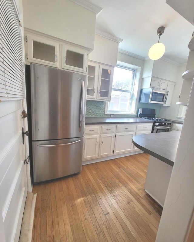 7050 N Washtenaw Ave Unit 2, Chicago, IL 60645 - photo 4