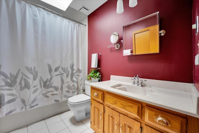 bathroom featuring shower / bathtub combination with curtain, vanity, tile patterned flooring, visible vents, and toilet