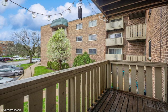 675 Grove Dr Unit 204, Elk Grove Village, IL 60007 - view of wooden terrace