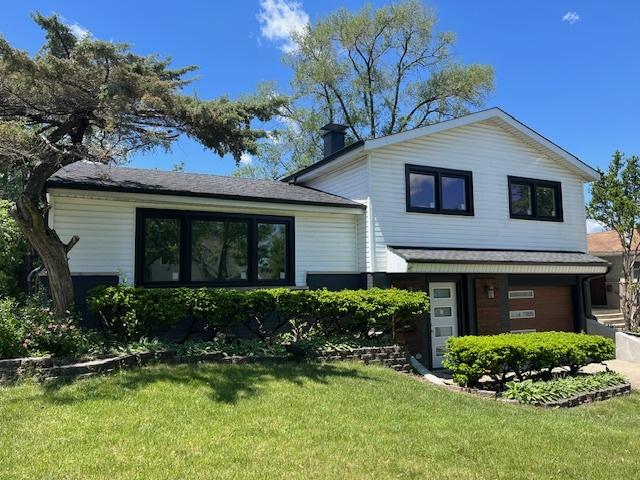 8944 S Maple Ln, Hickory Hills, IL 60457 - photo 1
