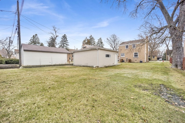 2232 S 2nd Ave, North Riverside, IL 60546 - detached garage with fence