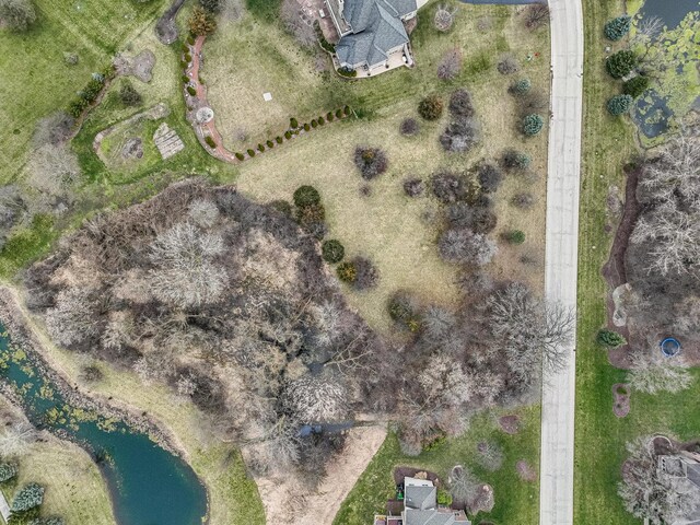 7385 Bonnie Dr, Lakewood, IL 60014