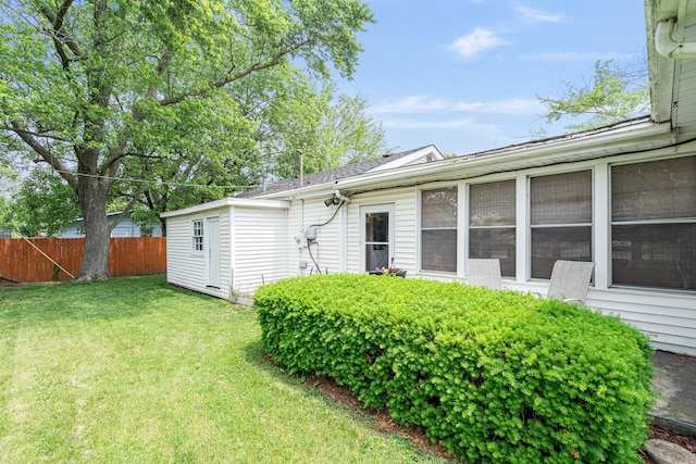 2201 W Acres Rd, Joliet, IL 60435 - view of yard